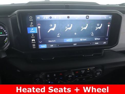 Used 2025 Jeep Wrangler Unlimited Sahara w/ Safety Group image 4