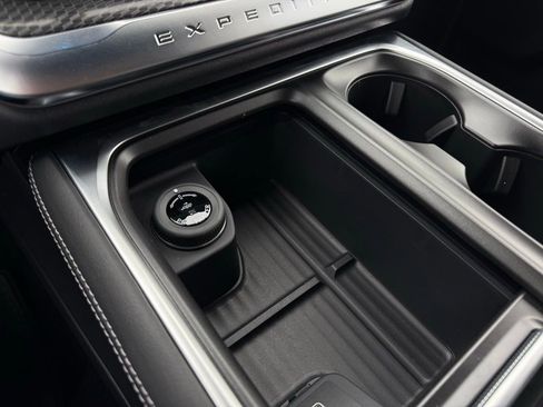 New 2026 Ford Expedition Max Platinum w/ Stealth Appearance Package image 19