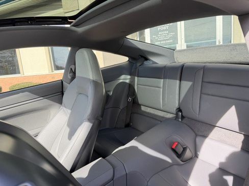 Used 2024 Porsche 911 Carrera image 9