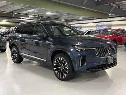 Used 2026 Volvo XC90 B5 Plus w/ Protection Package Premier