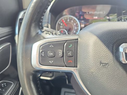 Used 2022 RAM 1500 Laramie AWD/4WD image 26