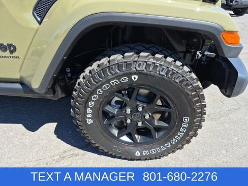 New 2026 Jeep Gladiator Sport AWD/4WD image 12