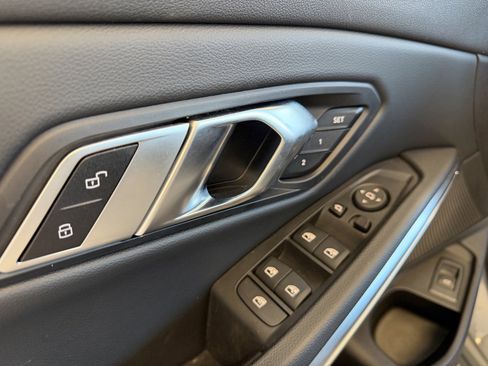 Used 2023 BMW 330i xDrive Sedan w/ M Sport Package image 35