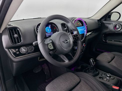 Used 2024 MINI Cooper Countryman S FWD image 9