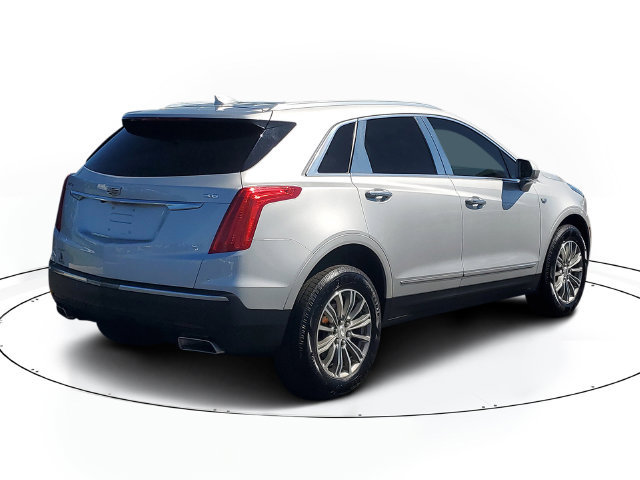 Certified 2018 Cadillac XT5 Luxury w/ Driver Awareness Package AWD/4WD image 4