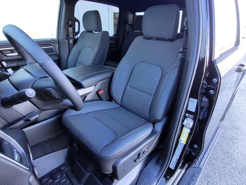 New 2026 RAM 1500 Big Horn AWD/4WD image 17