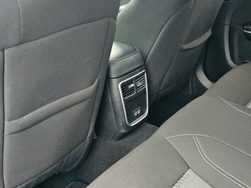 Used 2021 Dodge Charger SXT w/ Driver Convenience Group image 25