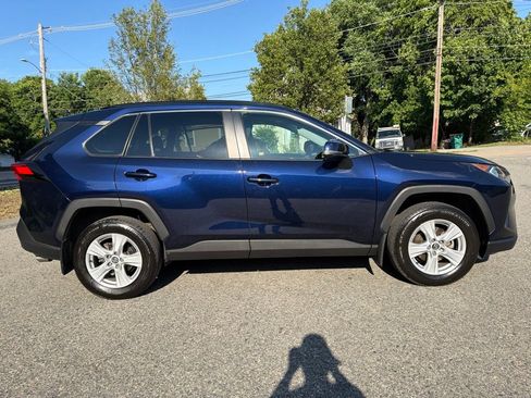 Used 2020 Toyota RAV4 XLE w/ Convenience Package AWD/4WD image 7