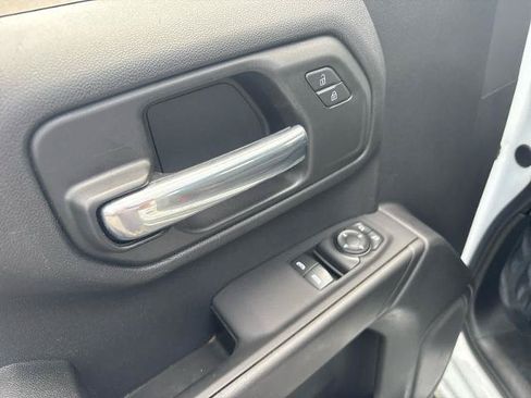 Used 2025 Chevrolet Silverado 1500 W/T RWD image 12