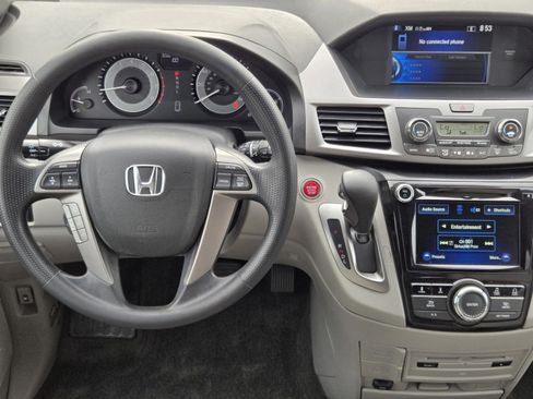 Used 2016 Honda Odyssey SE image 23