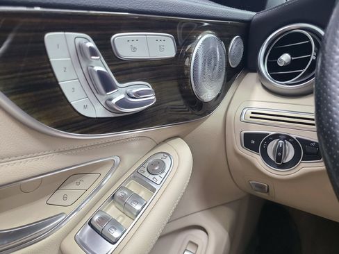 Used 2018 Mercedes-Benz C 300 4MATIC Cabriolet w/ Multimedia Package image 32