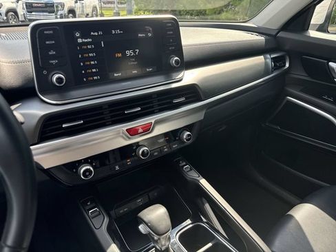 Used 2021 Kia Telluride S AWD/4WD image 24
