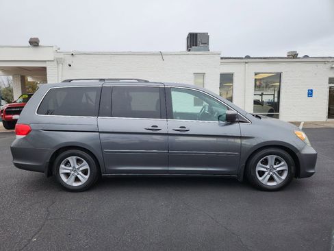Used 2010 Honda Odyssey Touring image 6