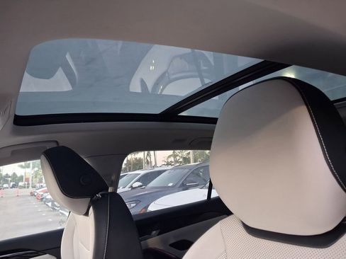 New 2026 Volkswagen Tiguan SE image 8