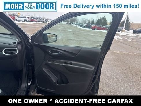 Used 2021 Chevrolet Equinox LT image 25