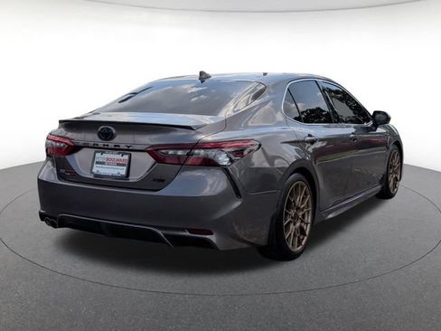 Used 2022 Toyota Camry XSE w/ Cold Weather Package FWD image 6