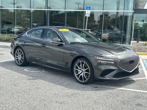 Certified 2025 Genesis G70 2.5T RWD image 5