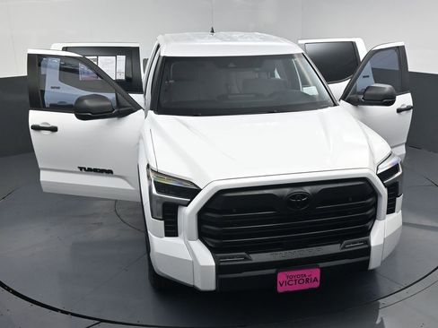 Used 2025 Toyota Tundra SR5 image 24
