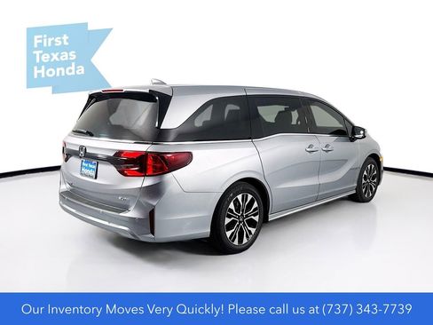 New 2026 Honda Odyssey Elite image 8