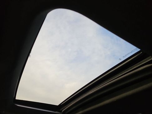 Used 2025 GMC Sierra 2500 AT4 image 16