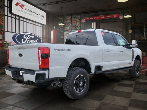 New 2026 Ford F350 Lariat w/ Tremor Off-Road Package AWD/4WD image 4