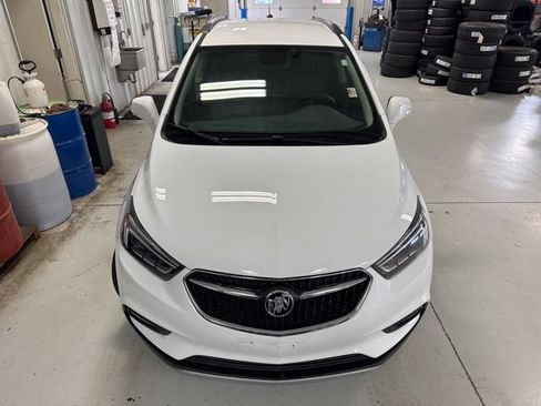 Used 2020 Buick Encore Essence AWD/4WD image 30