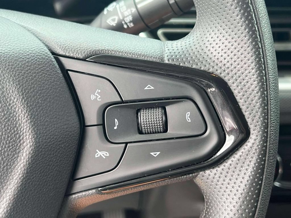 Used 2024 Chevrolet TrailBlazer LT FWD image 23