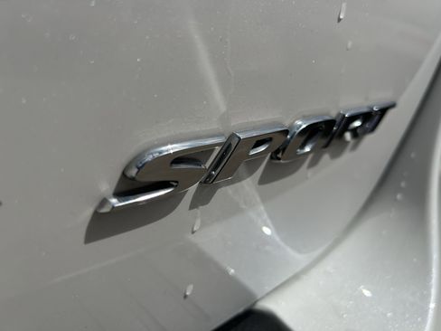 Used 2023 Honda Odyssey Sport image 9