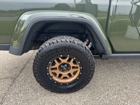 Used 2021 Jeep Gladiator Mojave w/ Dual Top Group AWD/4WD image 20