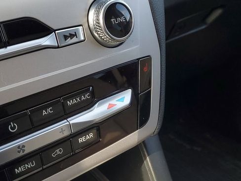 Certified 2023 Ford Explorer XLT w/ Equipment Group 202A image 21