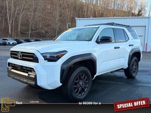Used 2025 Toyota 4Runner SR5 image 8