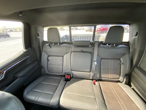 Used 2023 Chevrolet Silverado 1500 High Country w/ High Country Premium Package AWD/4WD image 13