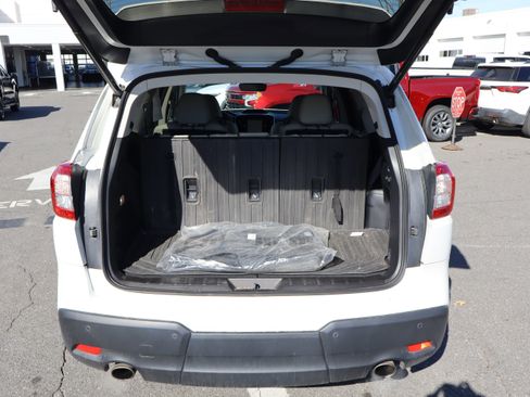 Used 2024 Subaru Ascent Limited w/ Technology Package image 35