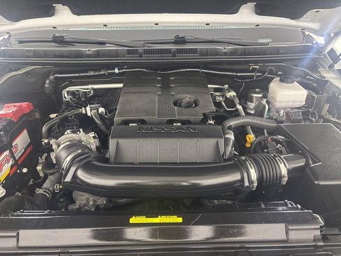 Used 2023 Nissan Frontier PRO-4X w/ Pro Convenience Package AWD/4WD image 36