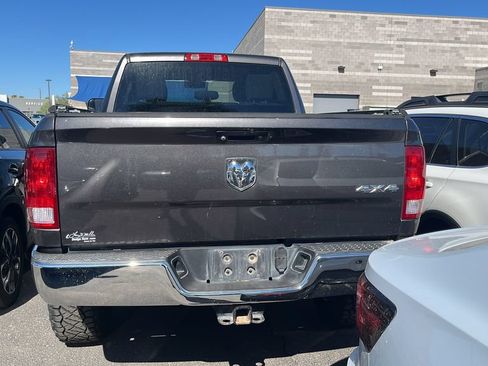 Used 2015 RAM 2500 Tradesman w/ Chrome Appearance Group AWD/4WD image 5
