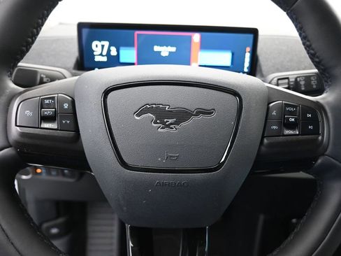 Used 2021 Ford Mustang Mach-E Premium image 12