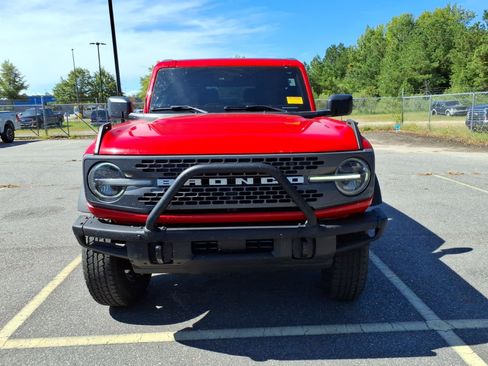 Used 2024 Ford Bronco Badlands AWD/4WD image 2
