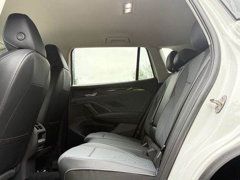 New 2026 Volkswagen Tiguan SE AWD/4WD image 22