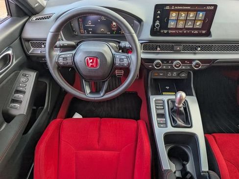 Used 2024 Honda Civic Type R image 10