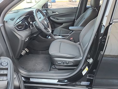 Used 2023 Buick Encore GX Select w/ Sport Touring Package FWD image 28