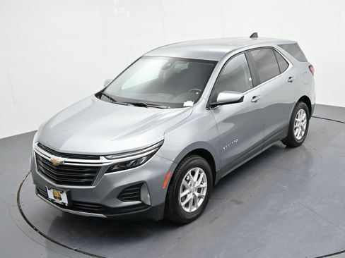 Used 2024 Chevrolet Equinox LT image 17