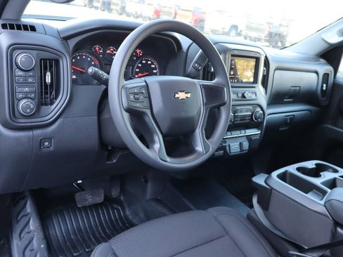 Used 2026 Chevrolet Silverado 1500 W/T w/ WT Value Package AWD/4WD image 5