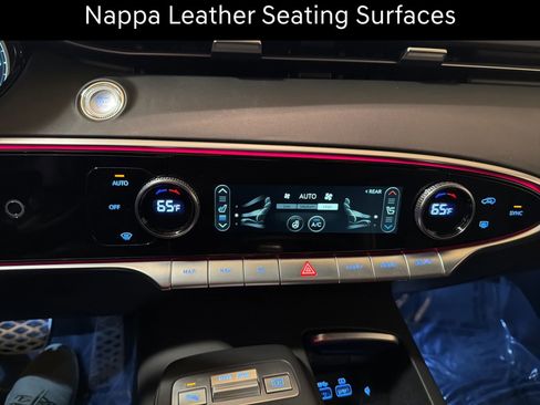 Certified 2024 Genesis GV70 3.5T Sport w/ Sport Advanced Package image 25