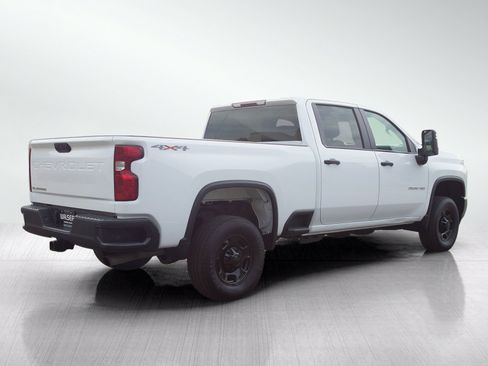 Used 2021 Chevrolet Silverado 2500 W/T w/ WT Convenience Package AWD/4WD image 5