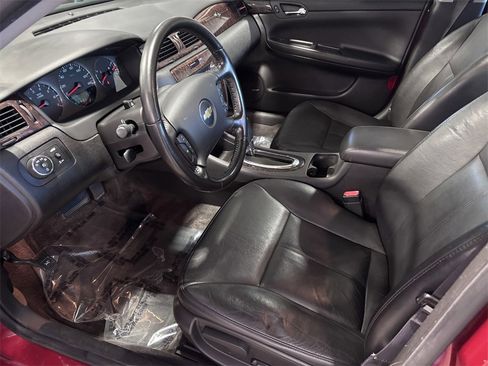Used 2014 Chevrolet Impala LTZ image 11