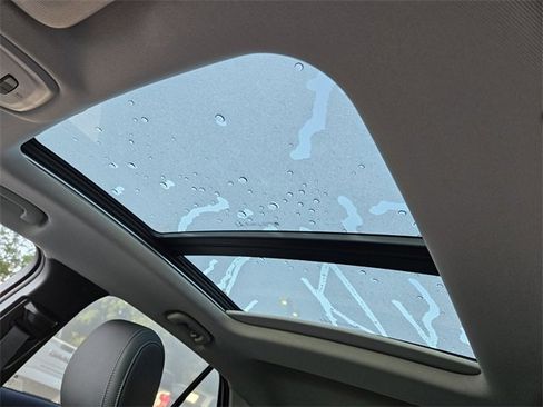 Used 2023 Buick Encore GX Essence w/ Advanced Technology Package image 20