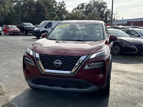 Certified 2023 Nissan Rogue SV image 15