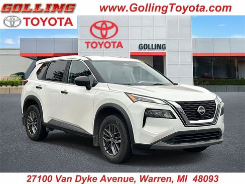 Used 2023 Nissan Rogue S image 7