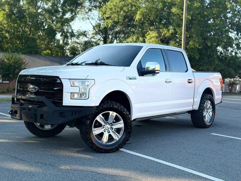 Used 2016 Ford F150 Platinum w/ Technology Package RWD image 2