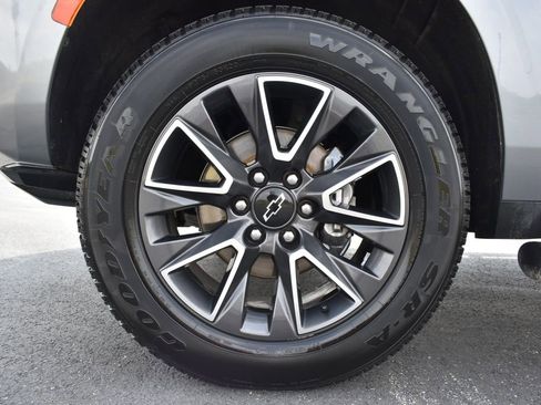 Used 2022 Chevrolet Tahoe Z71 w/ Luxury Package image 17